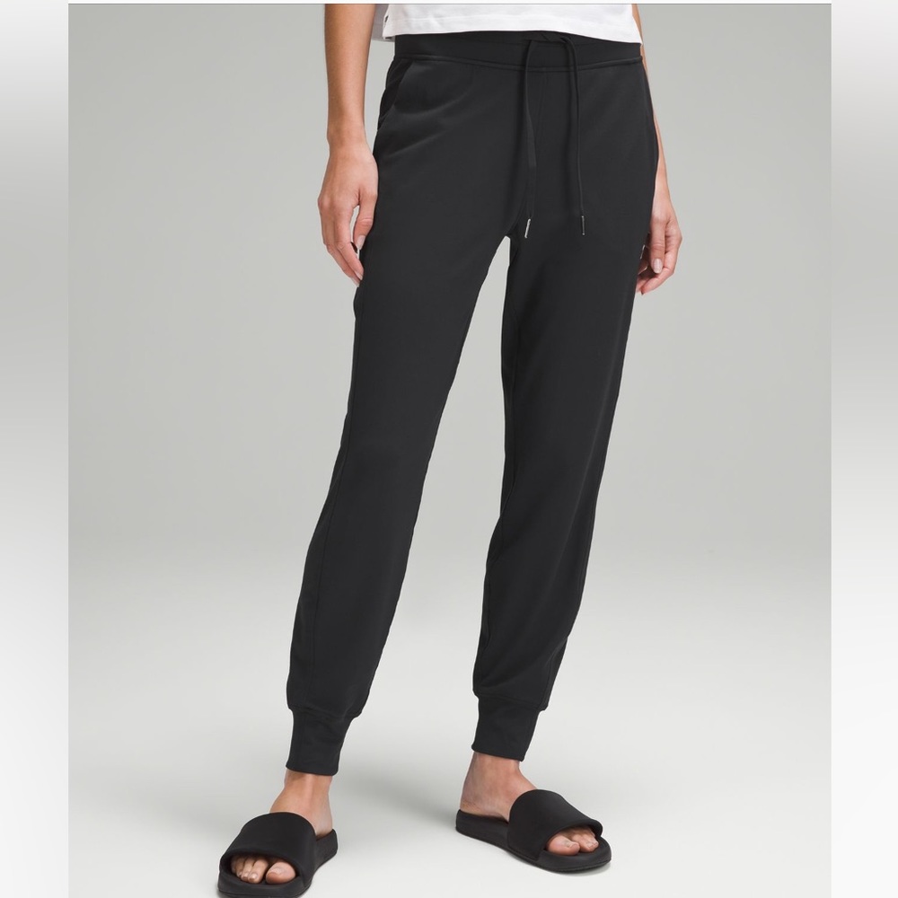 Lululemon ready to Rulu pant